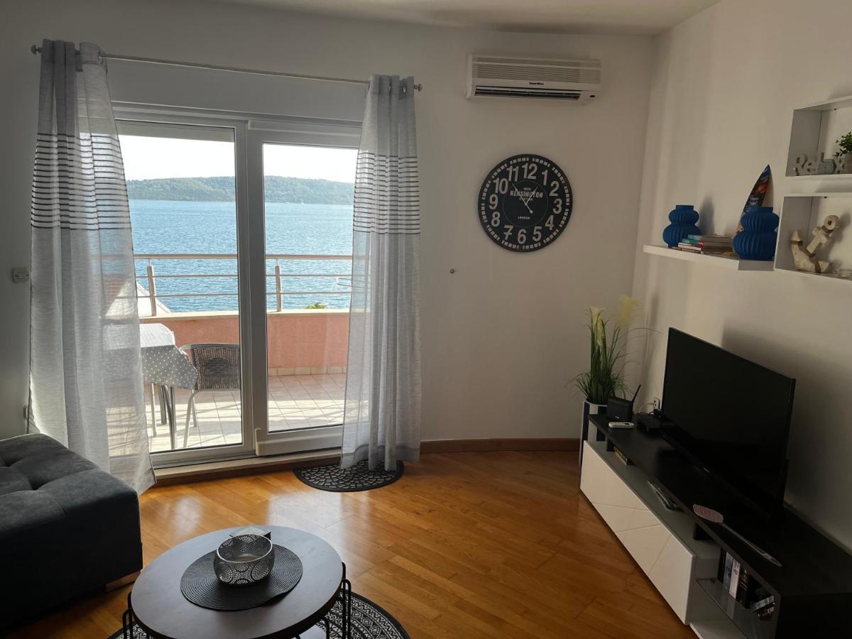 Apartman Lucia トロギール エクステリア 写真